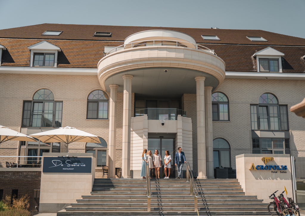 Hotel Acropolis vooraanzicht